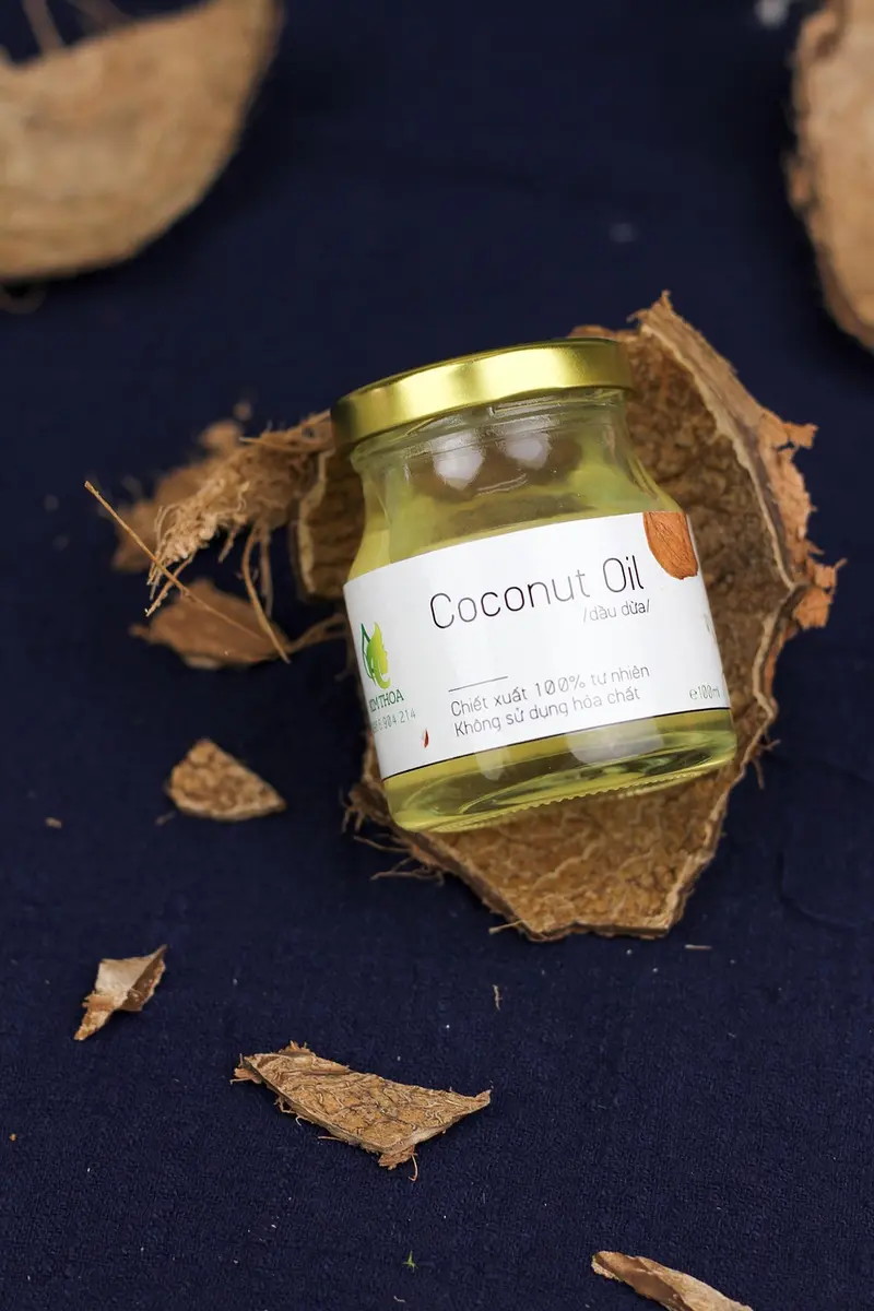 vitamin e and polyphenols in virgin coconut oil the